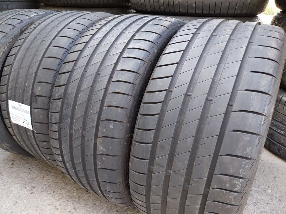 Anvelope second vara 225 40 R19 Bridgestone