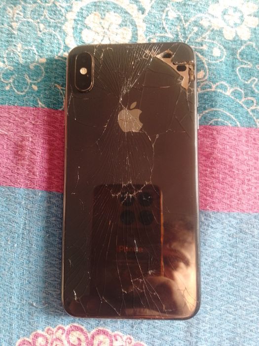 Telefon iPhone xs max