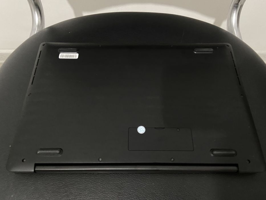 Yangi noutbuk .Intel Celeron N4000 

Windows