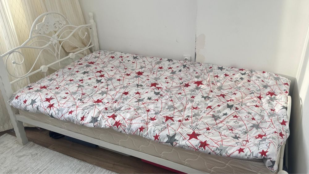 Отдам за кг мороженого