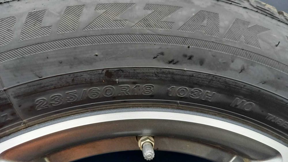 Set roti MB GLC R18, anvelope iarna Bridgestone DOT 2024 235/60 R18