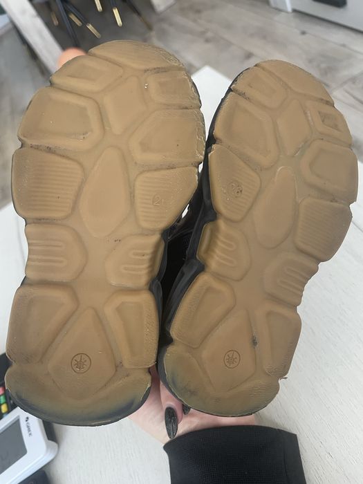 Боти за момче 26-ти номер