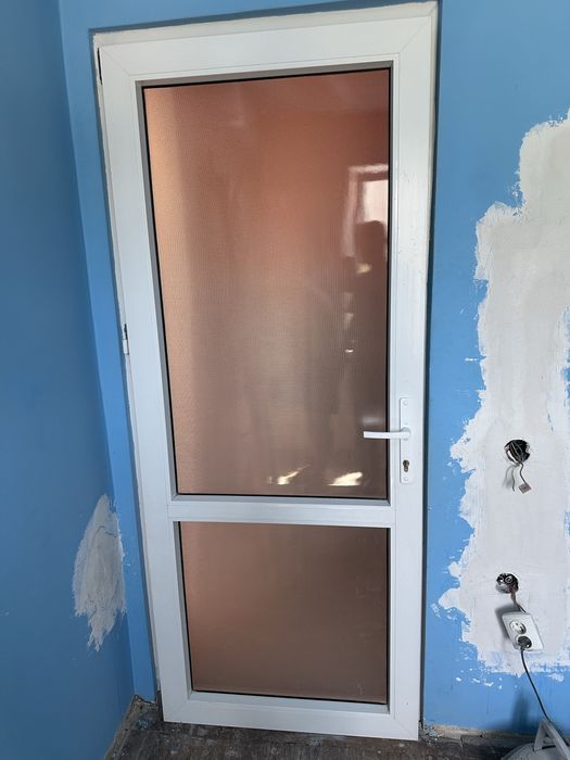 2 Usi Termopan  (Rehau)