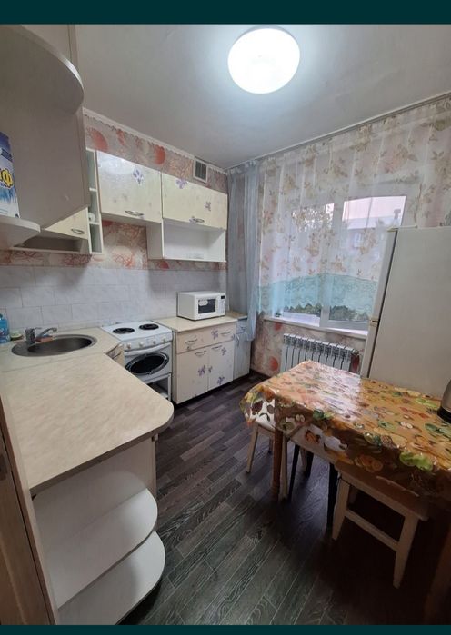 Продам квартиру полуторку