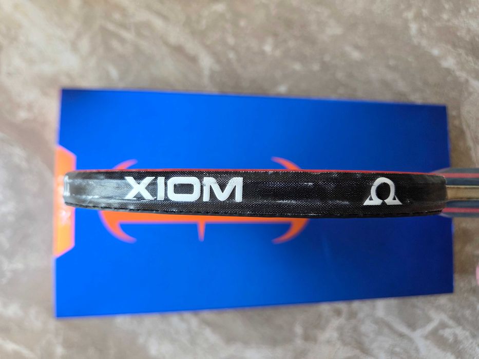 Дърво XIOM Hugo ALX Pro с тензорни гуми Xiom Vega Europe и Vega Elite