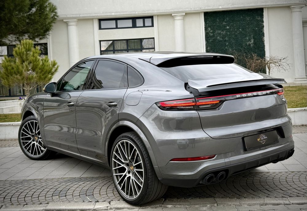 Porsche Cayenne Coupe Hybrid 3.0i Full Option! Garantie 12 Luni!