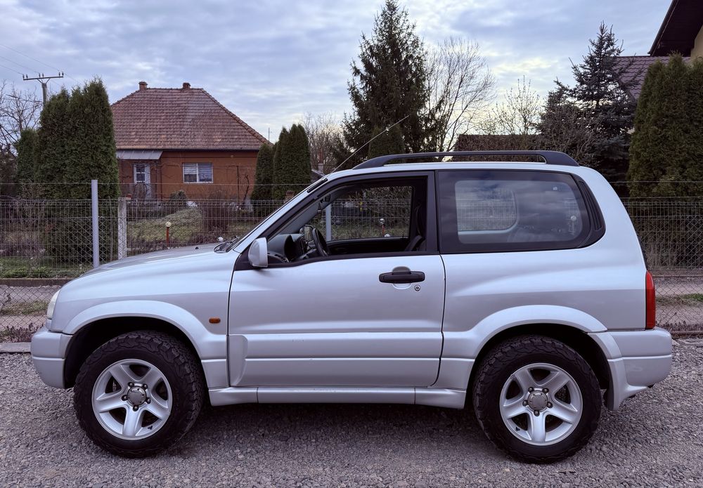 Suzuki Grand Vitara 1.6i 16V 4x4 Mic\Mare  *Recent adusa*
