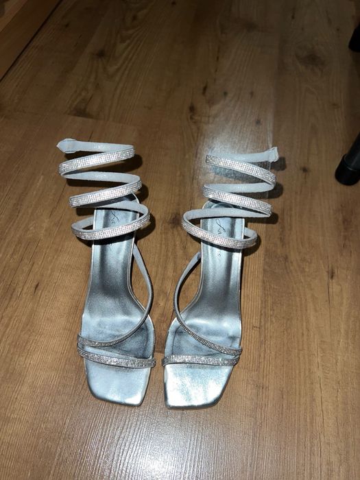 Туфли блестящие 37 размер