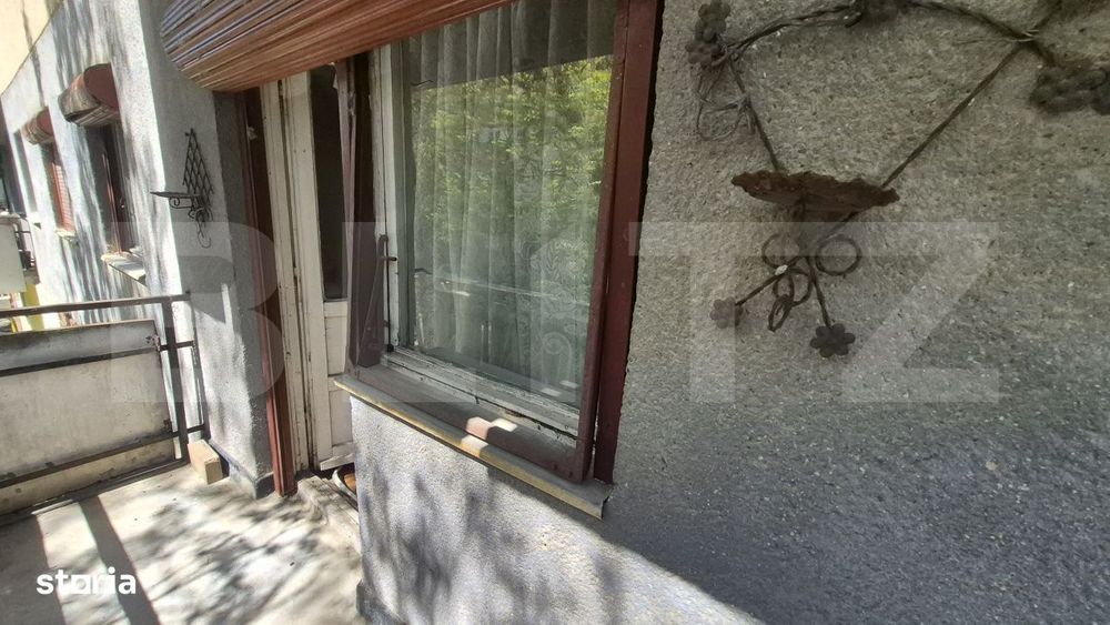 Apartament cu 4 camere de vanzare, 69.51 mp,  Micro 17