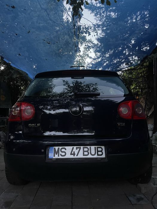Volkswagen golf 5