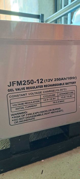Set 4 Baterii GEL 12V 250Ah (JFM250-12) - Uzate / Proiecte / Stocare