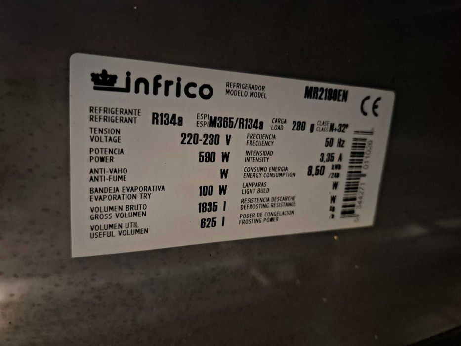 Хладилна маса / салатиера Infrico 4 врати