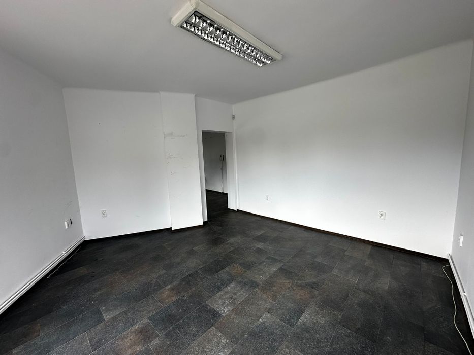 Spațiu pentru birou sau cabinet medical