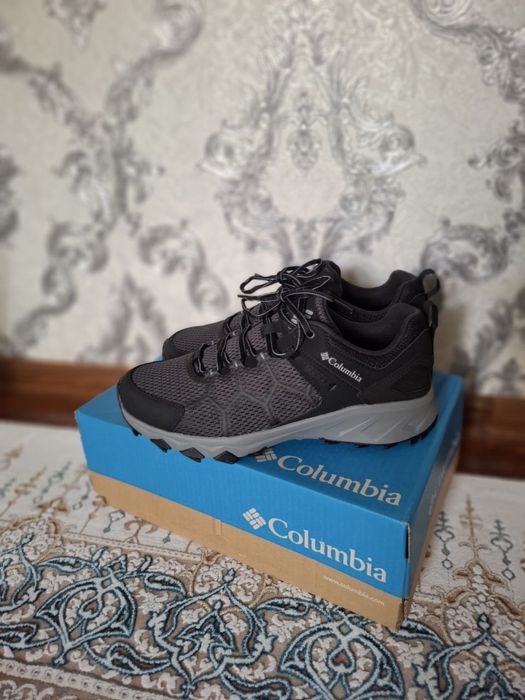 columbia oyoq kiyimi