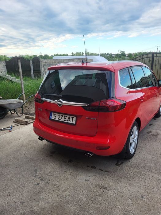 Opel zafira tourer 2l diesel 195cai