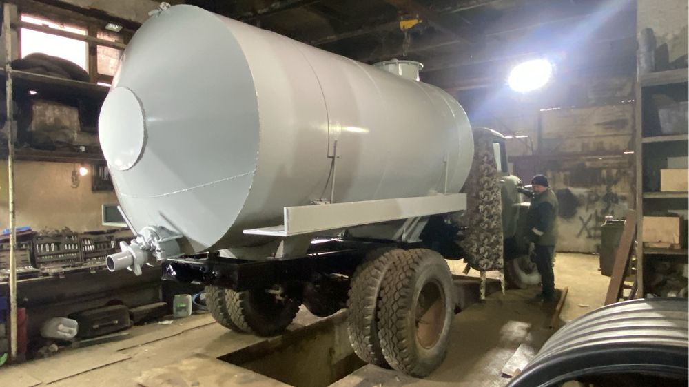 Ассенизатор вадавоз