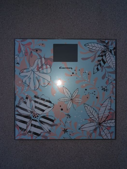 Красивые напольные весы