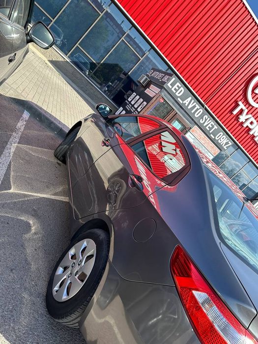 Кия Рио 2015г 1.6