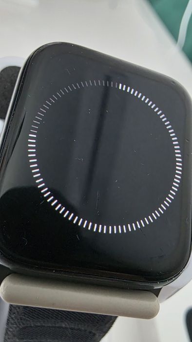 Apple Watch SE (2023) 40 mm  in garanție