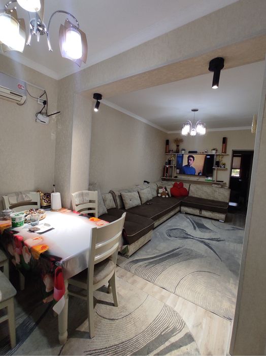 Продается квартира 2х комнатная переделанна в 3х