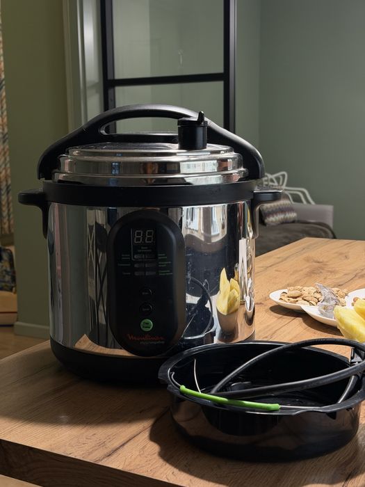 Мультиварка Moulinex