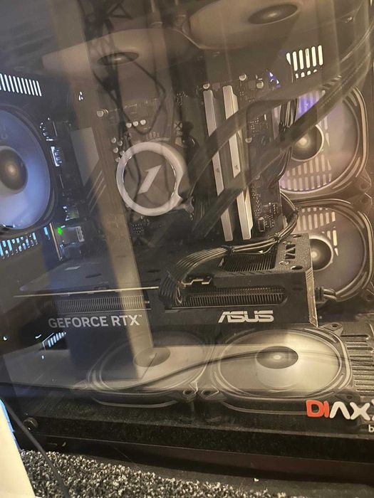 Placa video ASUS Nvidia GeForce RTX 4070 Super