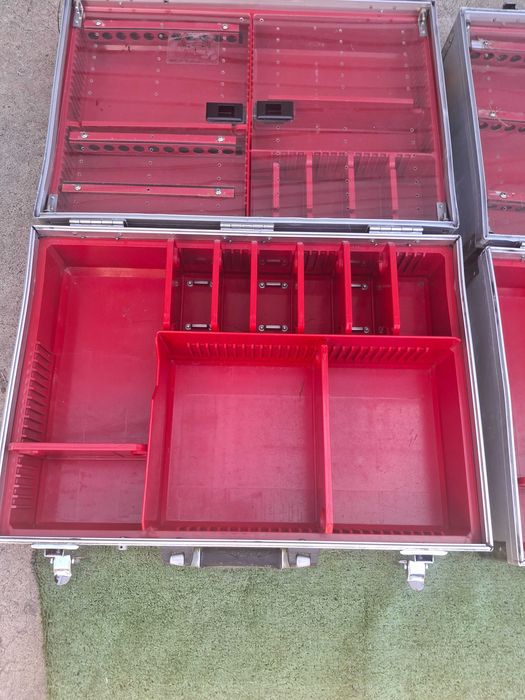 Алуминиеви куфари за инструменти