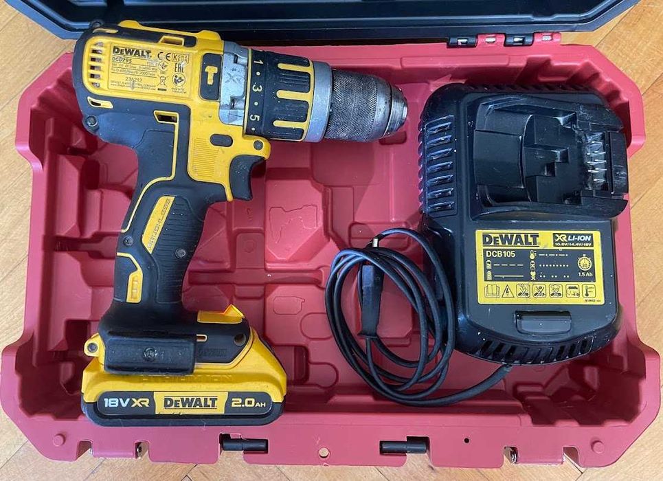 Ударен винтоверт Dewalt от XR серията внос от Германия
