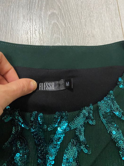 Топ Алесса с пайети