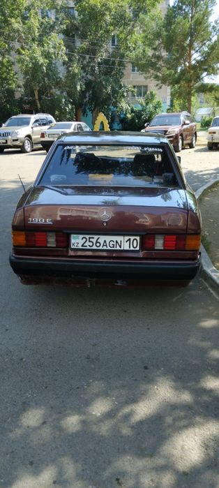 Продам мерседес 190Е