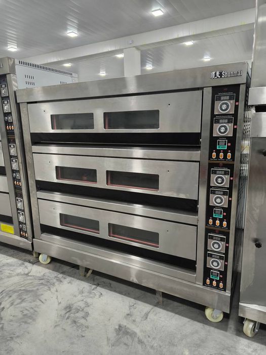 Har xil turdagi pishiriq anjomlari