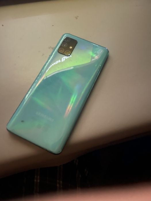 Самсунг телефон продам