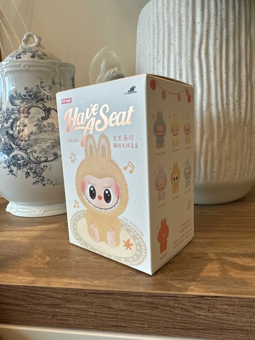 Оригинален Labubu Pop Mart | Blind Box София | Macaron, Have a Seat, Big Into Energy