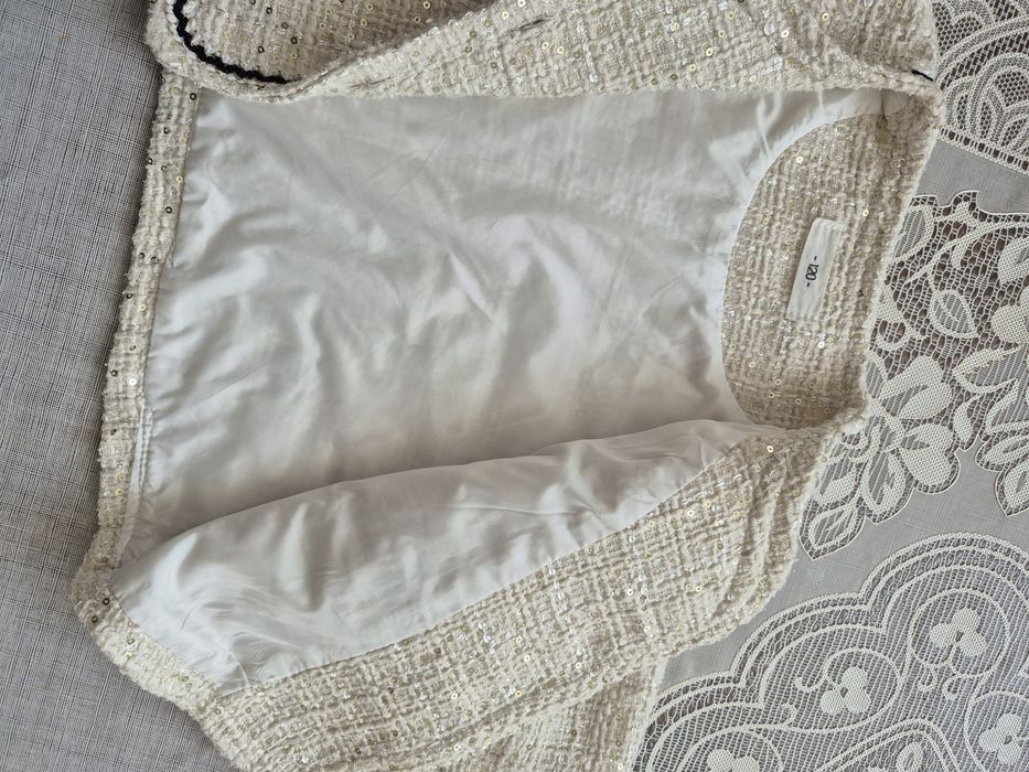 Нарядное детское платье с пиджаком.