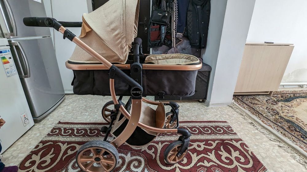 Коляска в хорошем состоянии