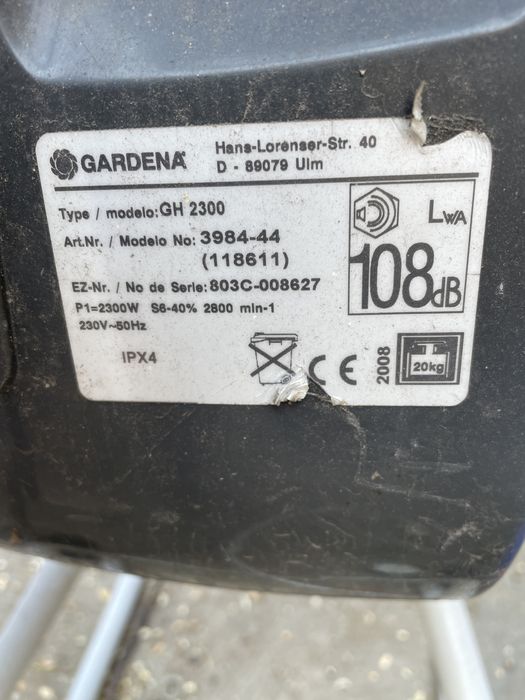 tocator de crengi gardena