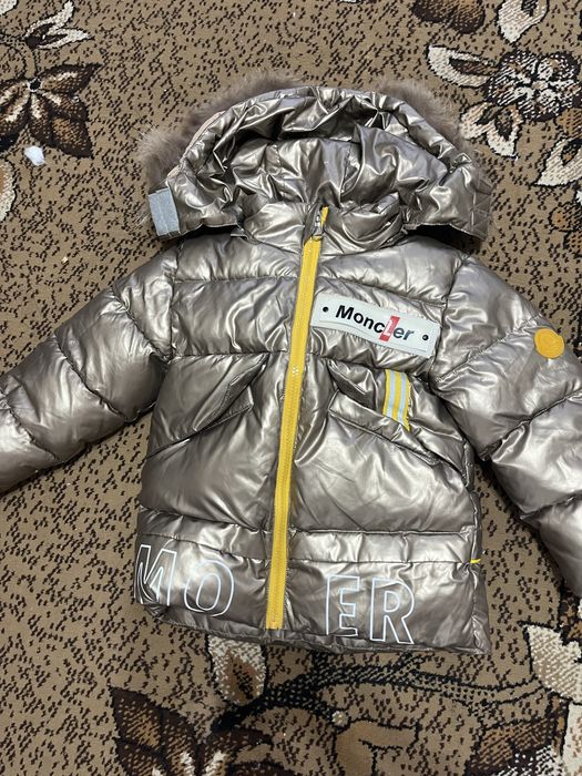 Продам зимний костюм размер 92