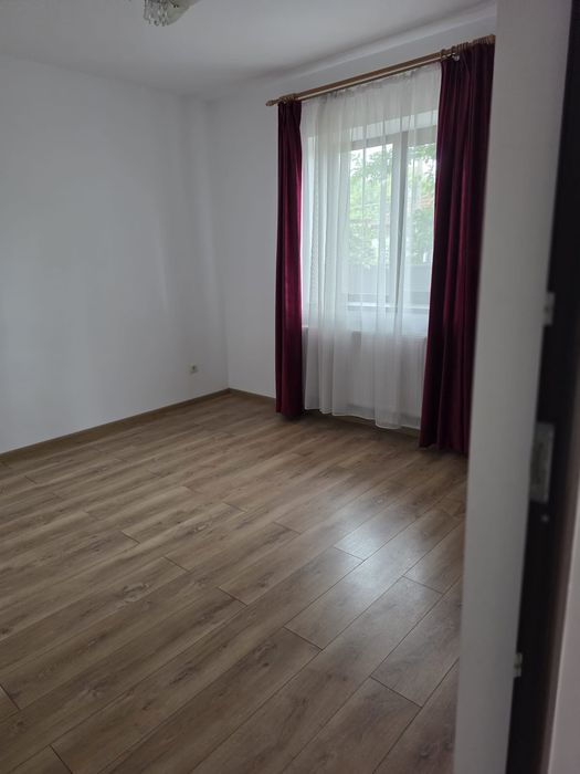 Casa de inchiriat în Cantemir