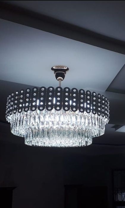 Люстра для гостиной