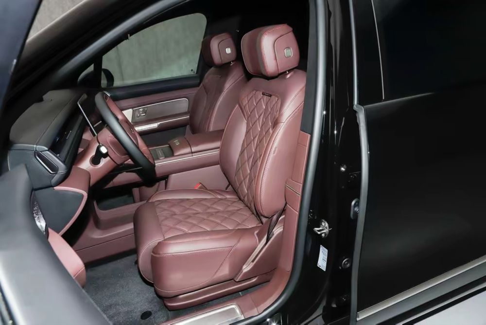 NIO ES8 Signature Edition в максимальной конфигурации