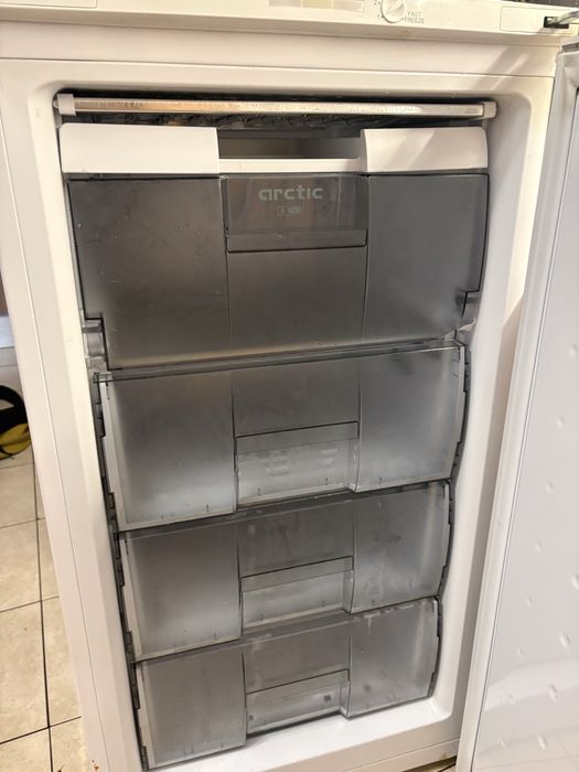 Congelator Arctic, 117l, 4 sertare