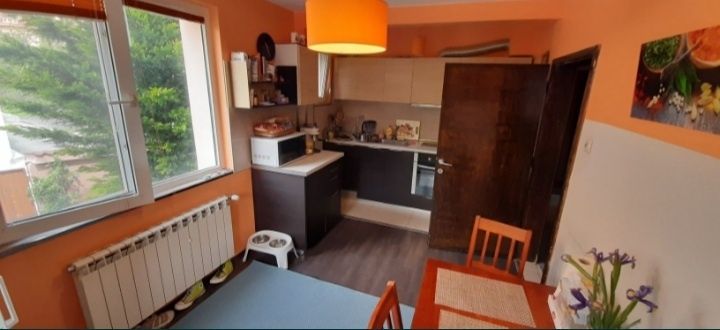 Дава се под наем Тристаен апартамент в София, Симеоново - 100 кв.м за 612 € - Снимка #1