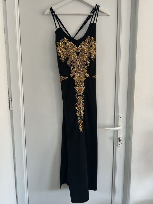 Rochie eleganta cu paiete