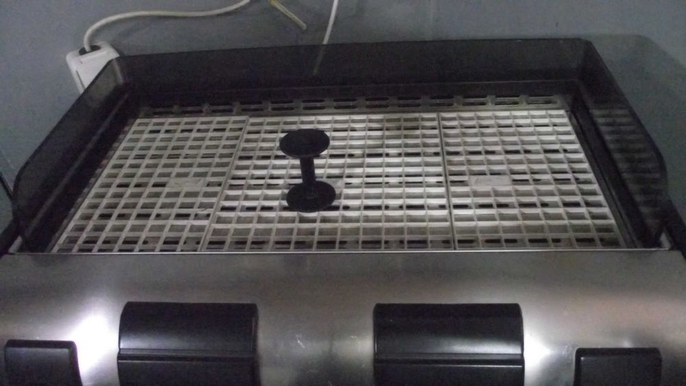 Комплект професионална кафе машина с кафемелачка.