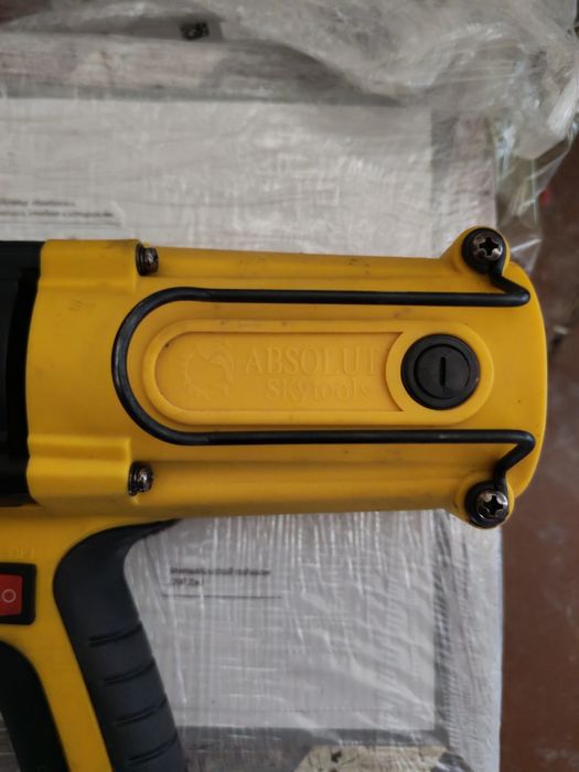 Заклёпка аппарат Absalut Skytools