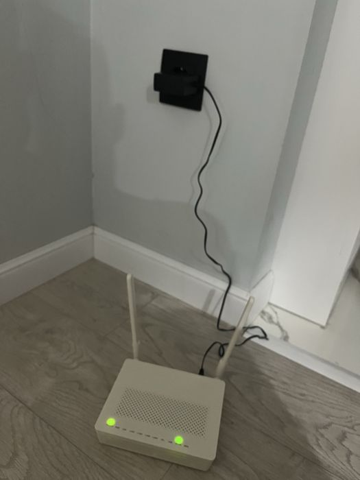 Пиям срочно продам вай фай модем