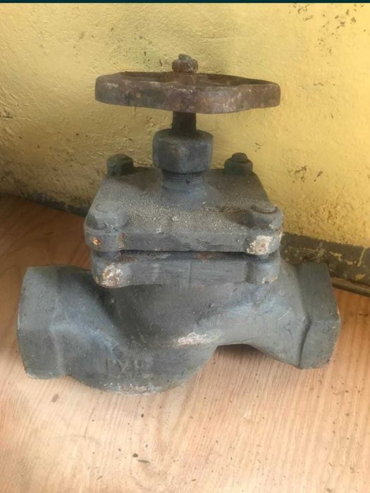 Вентиль Д 80 мм. новый в солидоле