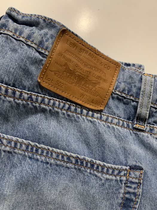 Оригинални мъжки дънки Levi’s,размер 32,модел 502