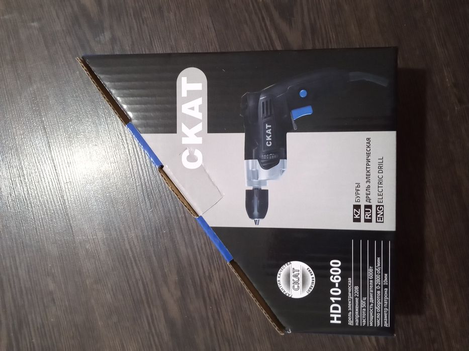 Дрель электрическая