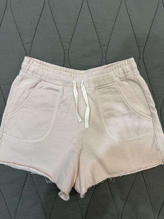 Вещи для девочки-подростка Зара, Манго, Н&М